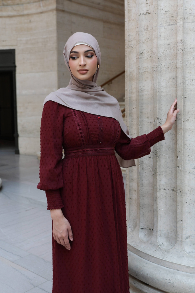 Husna Embossed Maxi - Ruby