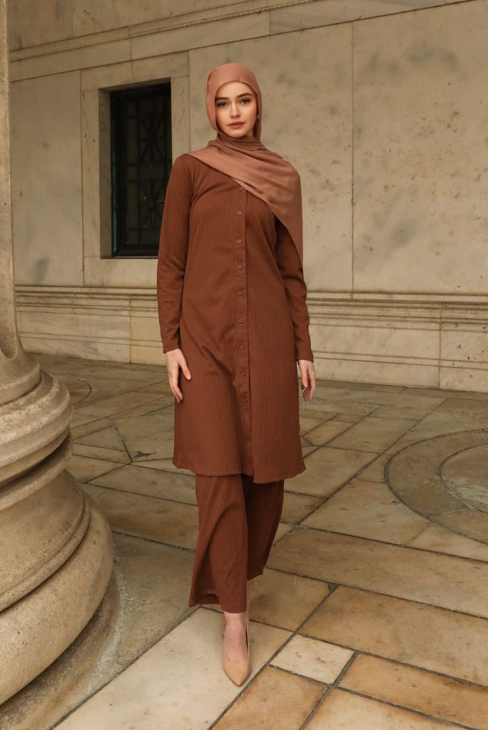 Tamara Knit Two Piece Matching Set - Chestnut