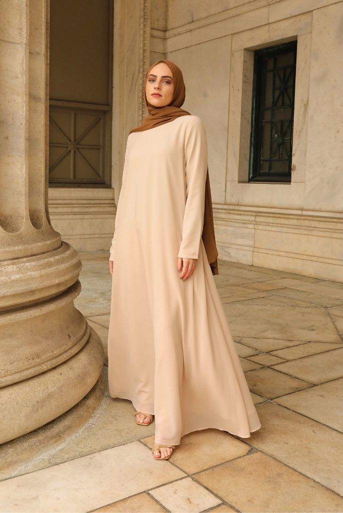 Alwan Versatile Dress - Creme