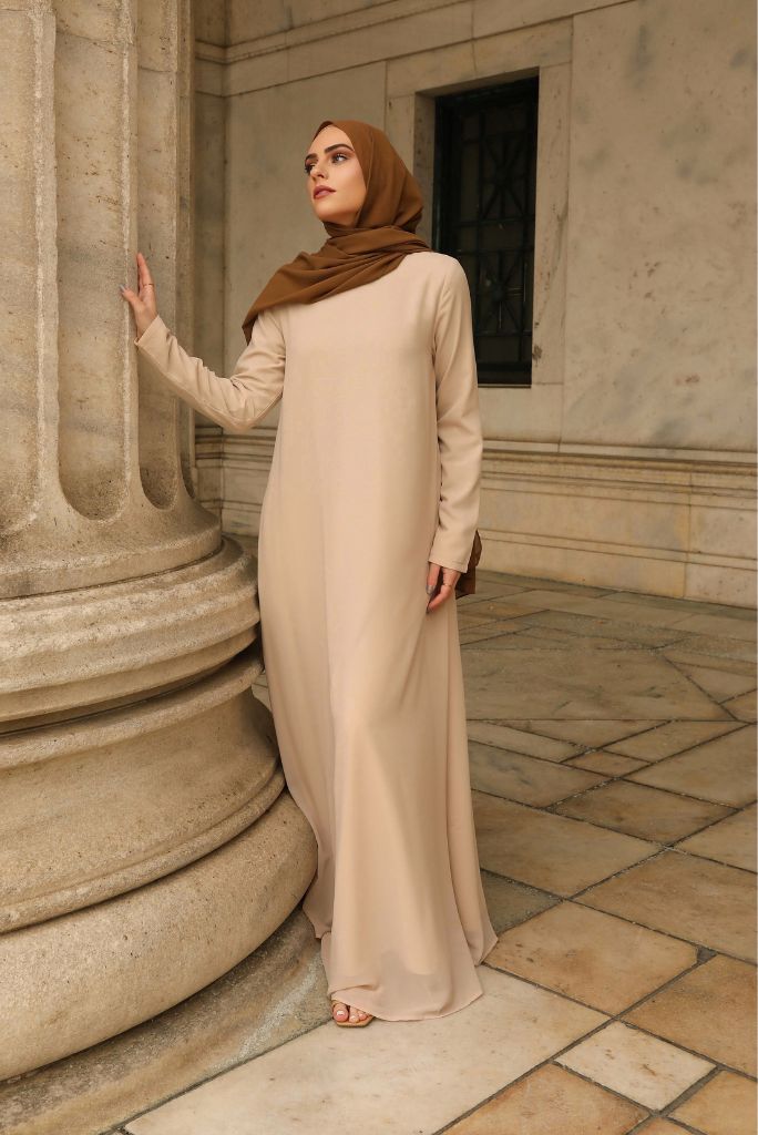 Alwan Versatile Dress - Creme