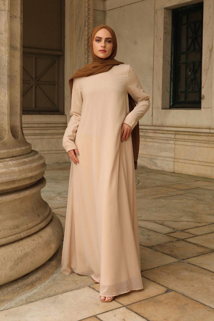 Alwan Versatile Dress - Creme