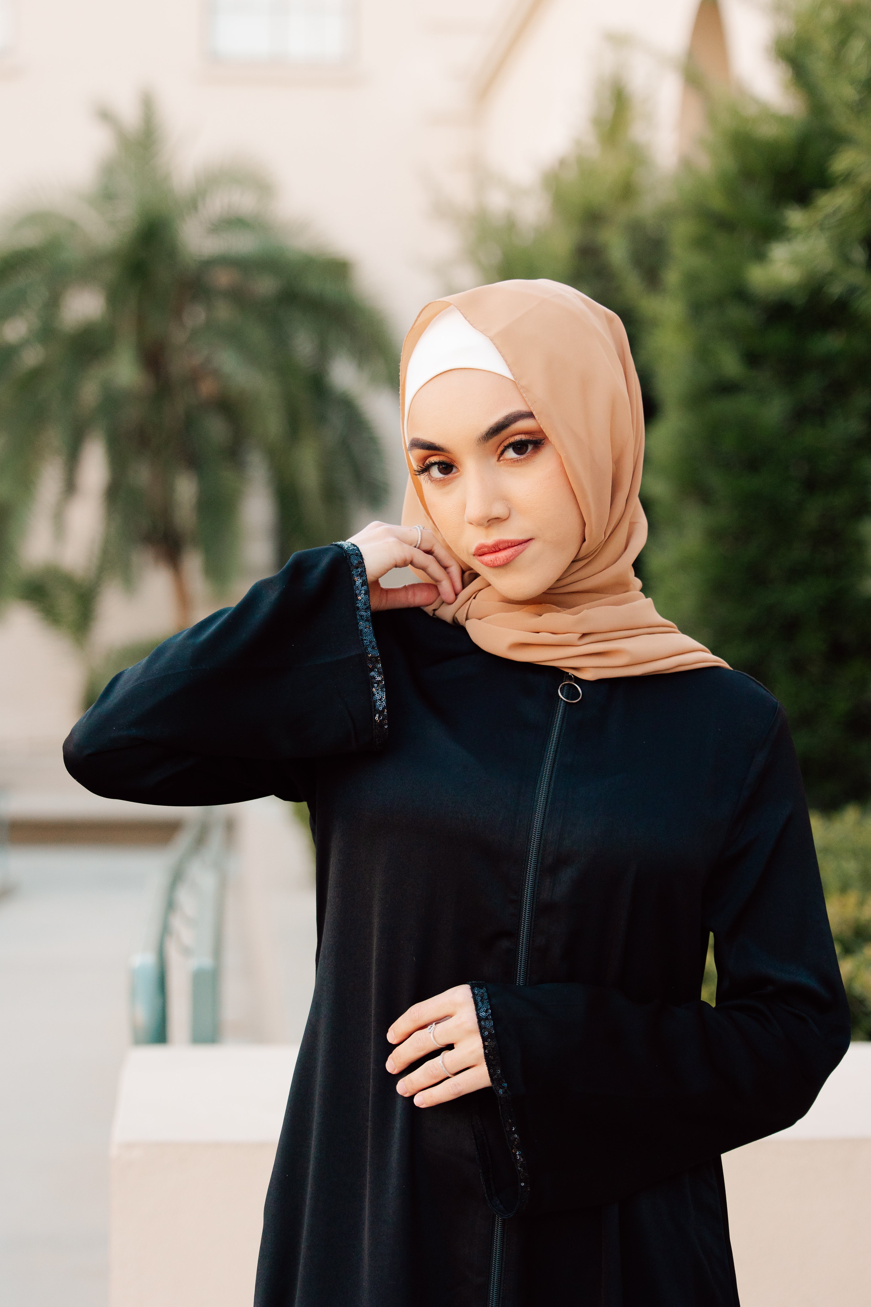 Beautiful on sale black abaya